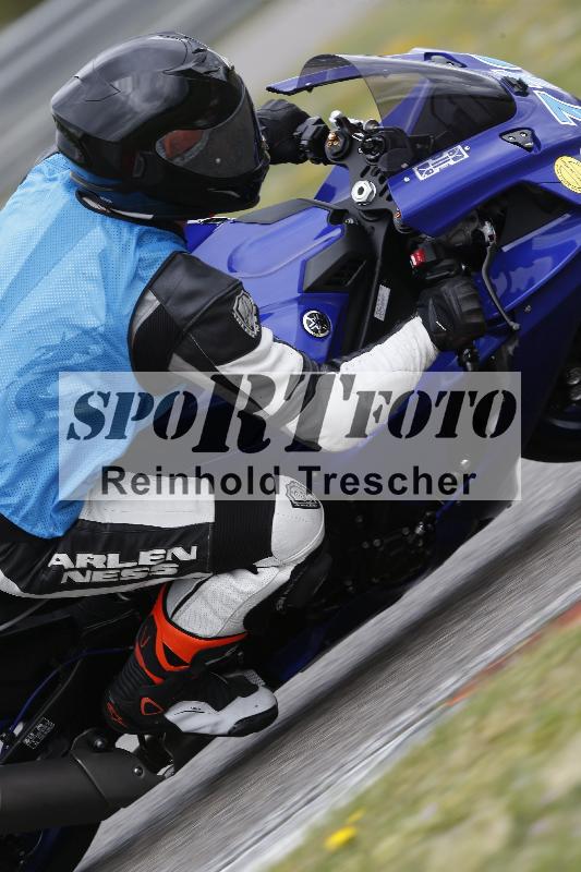 /Archiv-2025/04 13.04.2025 Get Faster Caremotion ADR/Gruppe gruen/770